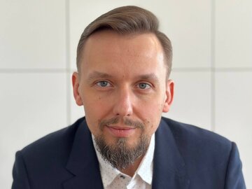 Dr Szymon Wierciński, adiunkt w&nbsp;Katedrze Strategii ALK