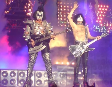 Miniatura: KISS nie wystąpi na ceremonii wprowadzenia...