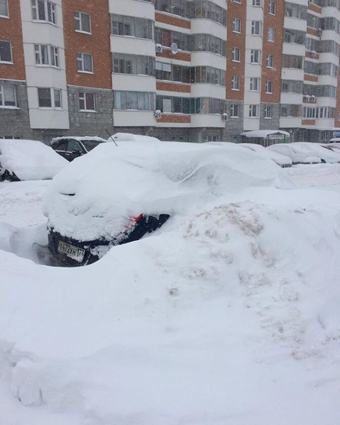 Rekordowe opady śniegu w Moskwie 