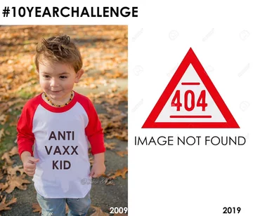 Mem zainspirowany zabawą 10 year challenge 
