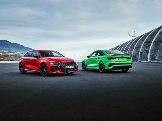 Miniatura: Audi RS3