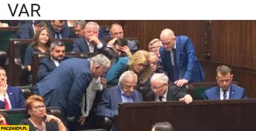 Mem po geście posłanki Lichockiej 