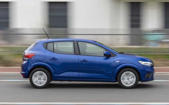Miniatura: Dacia Sandero