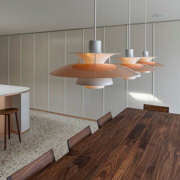Wnętrza inspirowane stylem mid century modern, projekt Dupont Blouin