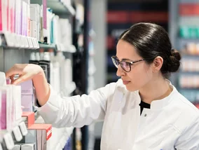 Miniatura: Ważny lek znika z aptek. <br>GIF znów...