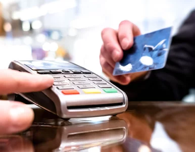 Miniatura: Bank Pekao umożliwił płatności zbliżeniowe...