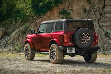 Ford Bronco 