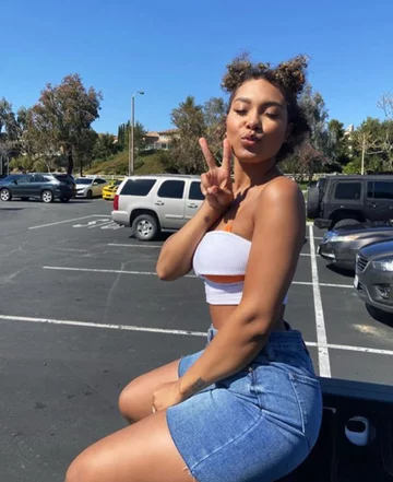 Parker McKenna Posey 