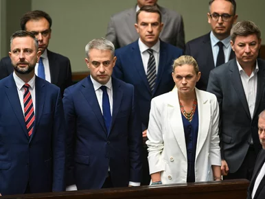 Miniatura: Burza po ruchu MEN. Kancelaria Nawrockiego...