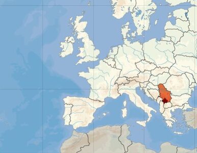 Miniatura: NATO usuwa serbskie blokady na północy Kosowa