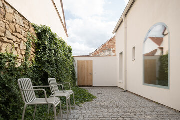 Nowoczesne mieszkanie w&nbsp;starym domu, projekt Atelier 111
