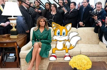Przeróbka zdjęcia z Melanią Trump 