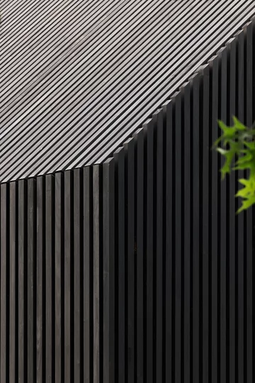 Drewniany dom projektu Bushman Dreyfus Architects 