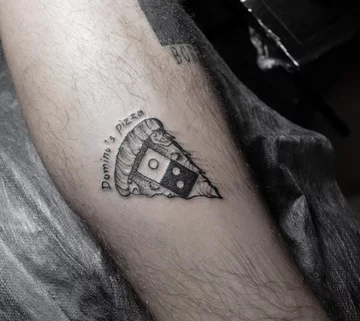 Uczestnicy konkursu zorganizowanego przez Domino's Pizza 