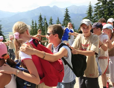 Miniatura: Na kolonie wyjechało więcej dzieci niż...