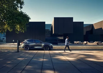 Lexus NX 450h+ 