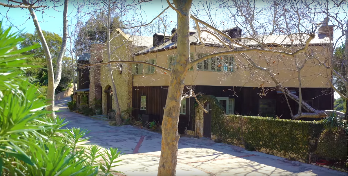 Dom Mela Gibsona Mel Gibson sprzedaje dom