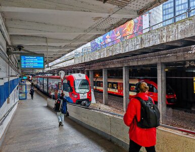 Miniatura: Zderzenie pociągów w centrum Warszawy....