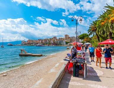 Miniatura: „Skąpi i bezczelni”. Nowy wakacyjny raj...