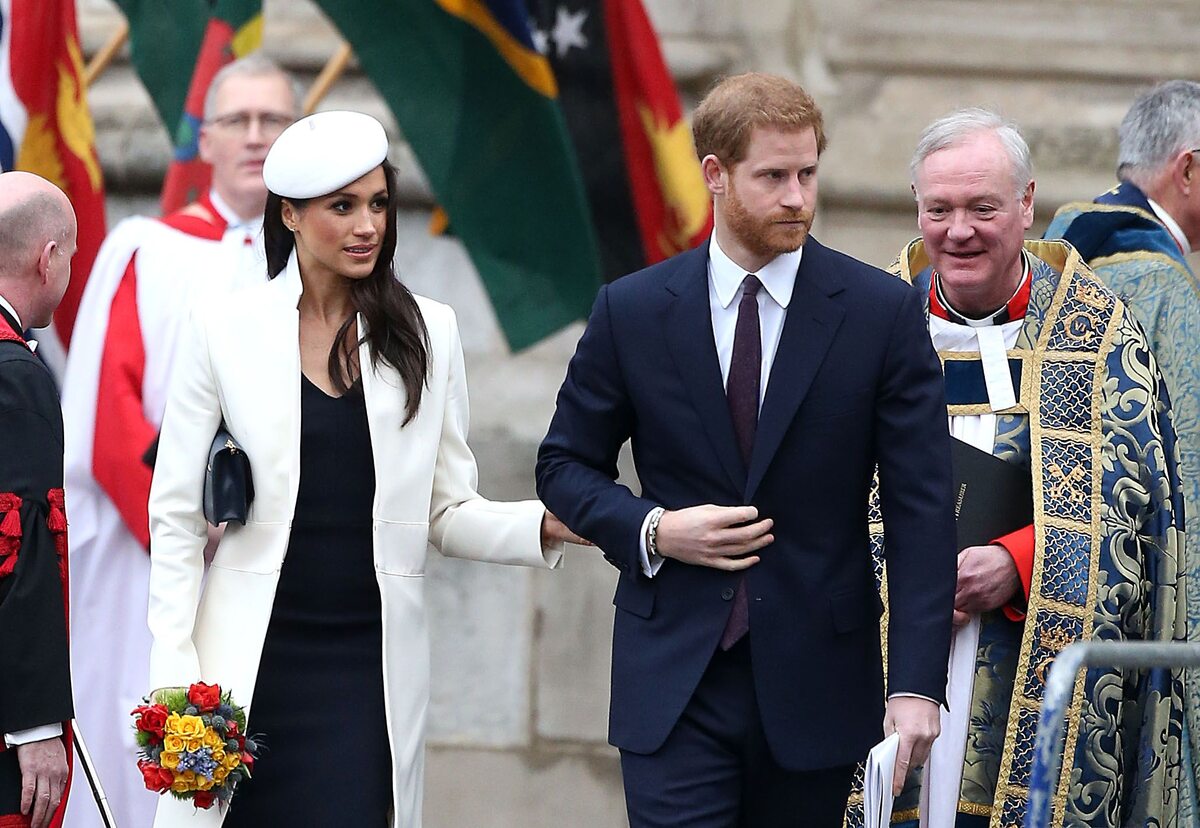 Meghan Markle i książę Harry przed Westminster Abbey 
