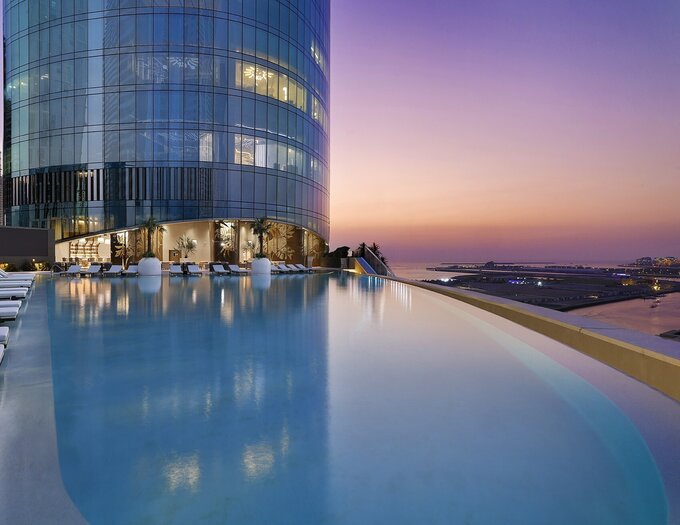 Tattu Sky Pool w&nbsp;Vignette Collection by&nbsp;IHG w&nbsp;Dubaju