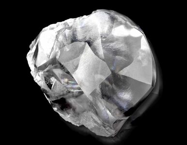 Miniatura: Odnaleziono gigantyczny diament. Może być...