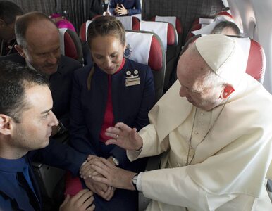 Miniatura: Papież Franciszek udzielił ślubu parze z...