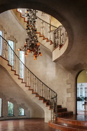 Zabytkowy zamek w... Hollywood, projekt A.F. Leicht TopTen, zamek w Hollywood