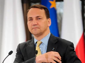 Miniatura: Tatuaże Nawrockiego wywołały poruszenie....