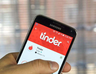 Miniatura: Po roku Tinder przesuwa panią prezes w...