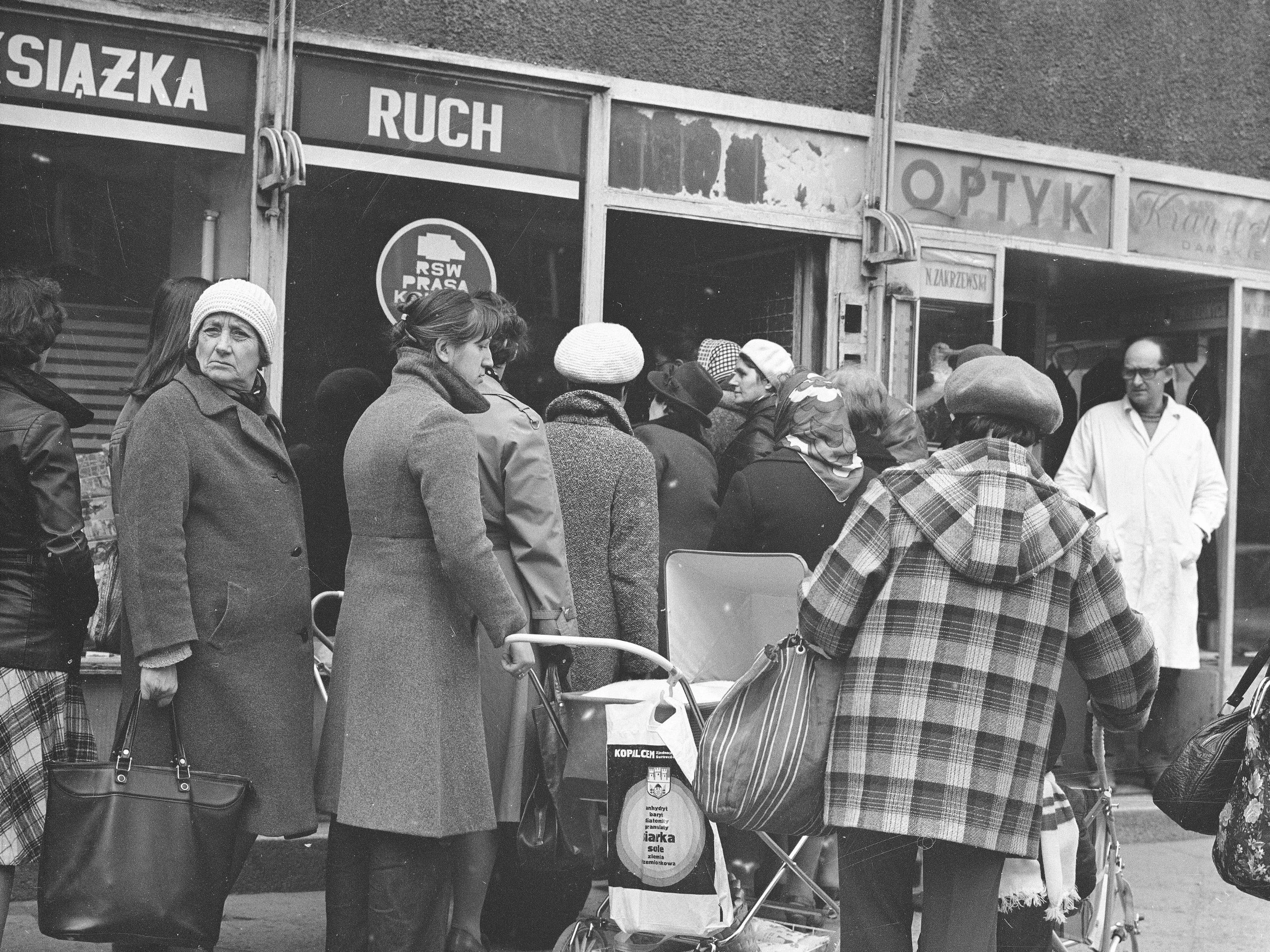 Ile wiesz o czasach PRL-u? Rozstrzygnij: prawda czy fałsz