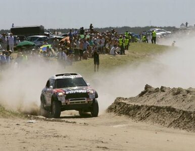 Miniatura: Rajd Dakar: Hołowczyc wygrał etap i został...