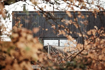 Dom drewniany całoroczny modułowy Falcon House, projekt brytyjskiej pracowni Koto 