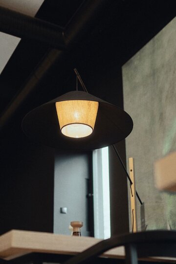 Lampa podłogowa Amigo marki Brinova 