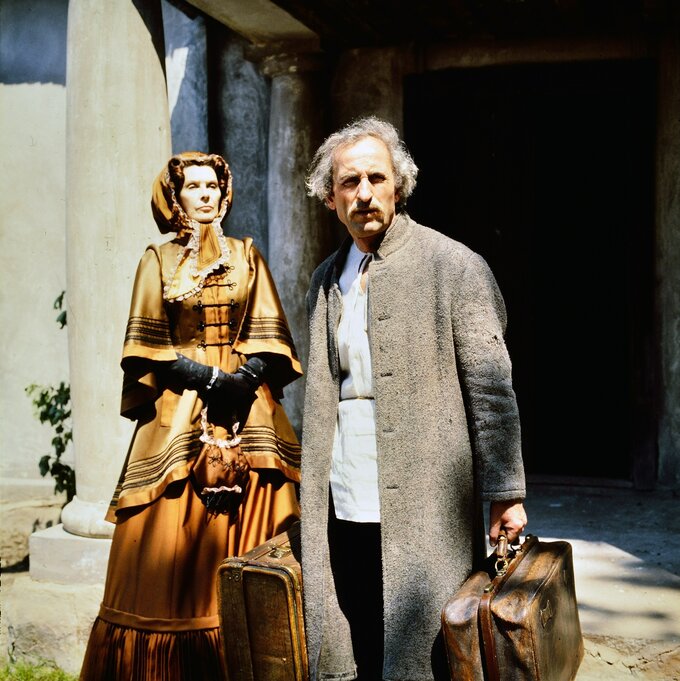 Maria Homerska i Franciszek Pieczka w 1983 roku na planie filmu „Wierna rzeka”