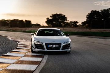 Audi R8 Coupé V10 GT RWD 