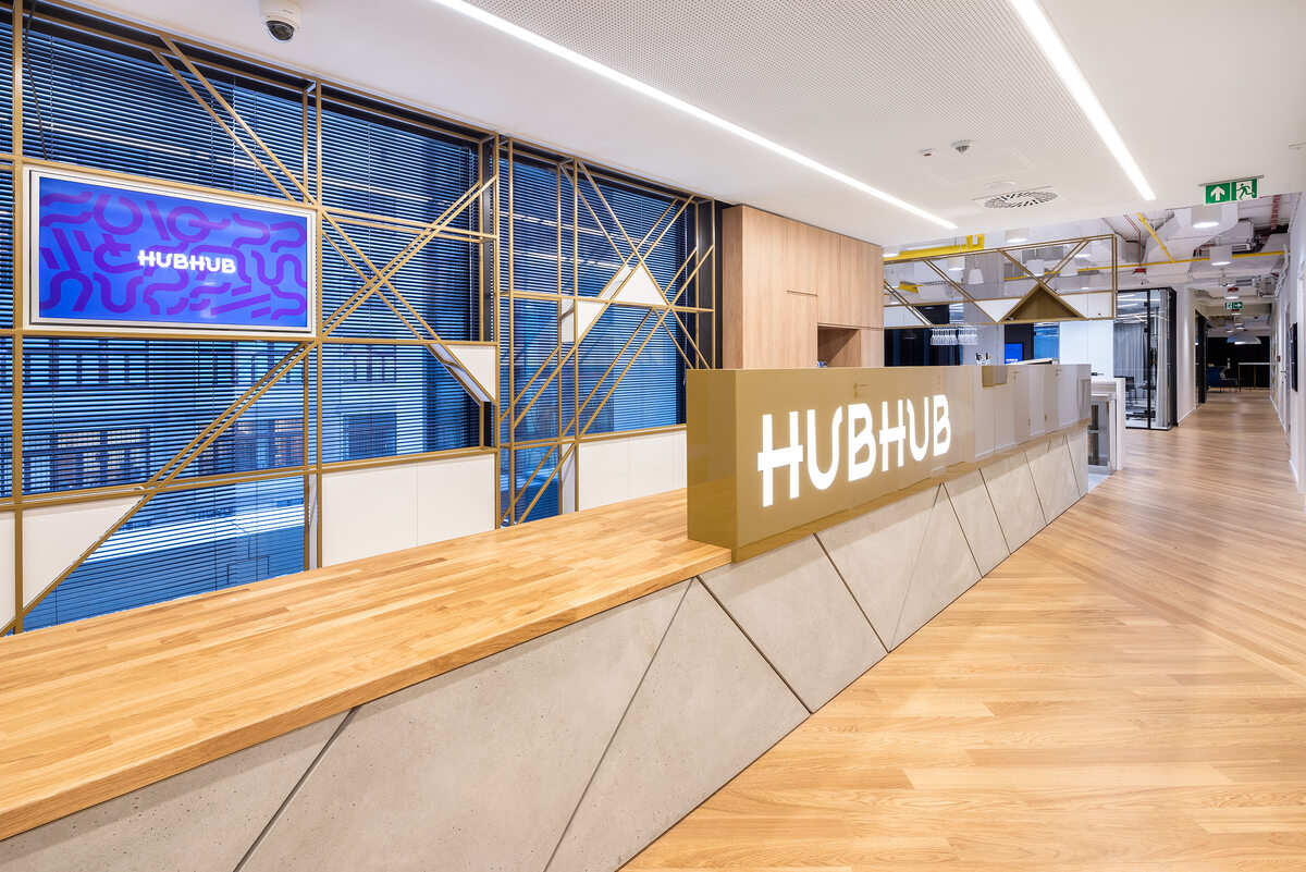 HubHub HubHub w Nowogrodzka Square