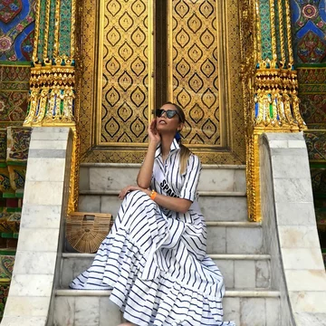 Angela Ponce 