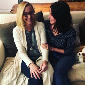 Courteney Cox i Lisa Kudrow 