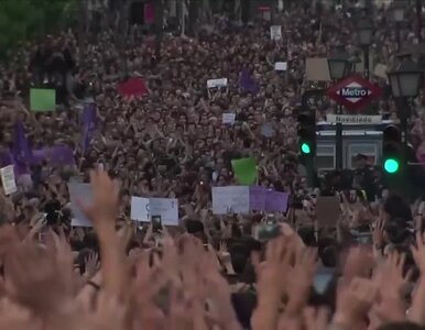 Miniatura: Nasilają się protesty w Hiszpanii. Ludzie...