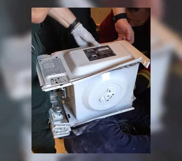 Strażacy zamieścili zdjęcia z akcji ratunkowej na swoim Facebooku, zaznaczając, że są "naprawdę niezadowoleni" 