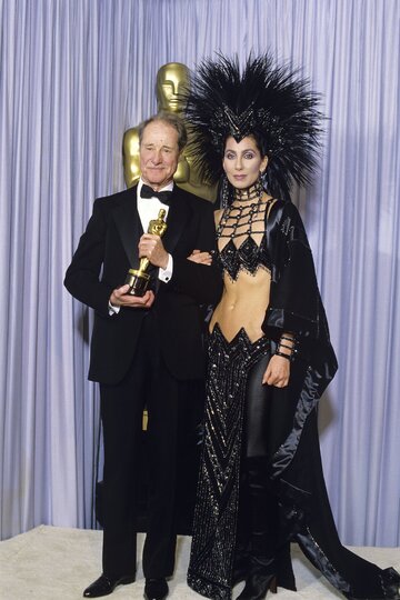 Cher podczas ceremonii wręczenia Oscarów w 1986 roku 