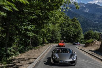 Porsche Parade