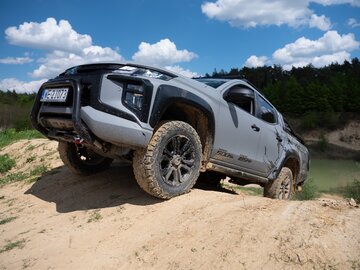 Mitsubishi L200 z&nbsp;modułem Steinbauer