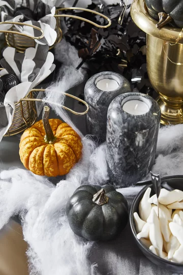 Dekoracje i naczynia na Halloween, Westwing 