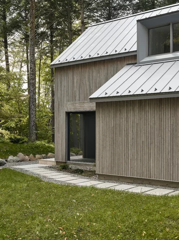 Minimalistyczny dom na klifie, projekt Matière Première Architecture 