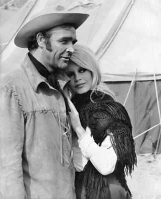 Miniatura: Sean Connery obchodzi 90. urodziny. Jak...