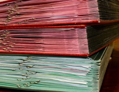 Miniatura: Bój o notariat