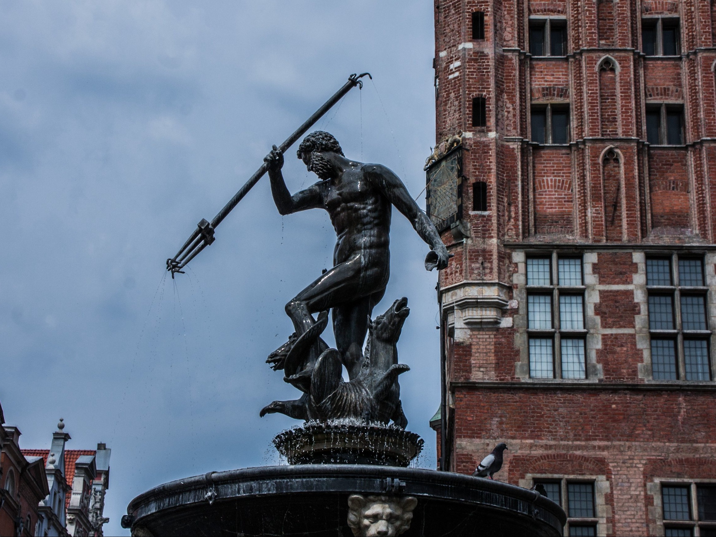 Ten pomnik znajdujący się w Gdańsku przedstawia: