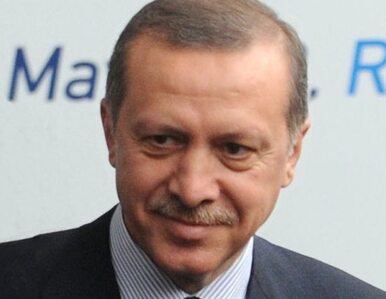 Miniatura: Erdogan: ograniczymy wpływ armii na życie...